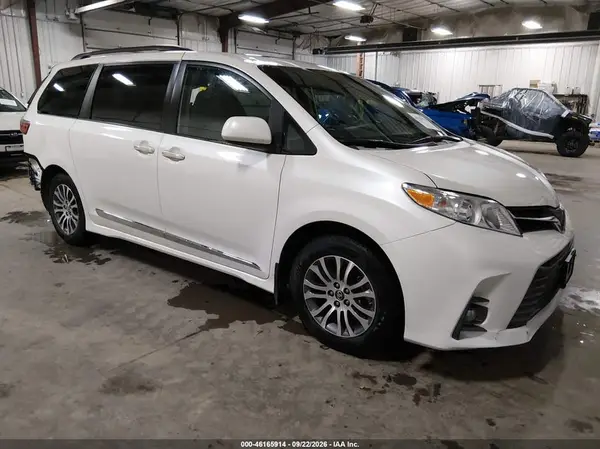 5TDYZ3DC9LS028606 2020 TOYOTA SIENNA - Image 1