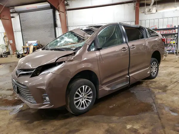 5TDYZ3DC9LS030369 2020 TOYOTA SIENNA - Image 1