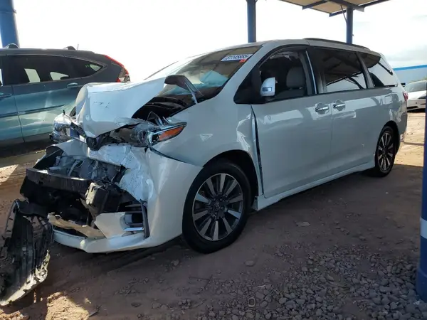 5TDYZ3DC9LS036379 2020 TOYOTA SIENNA - Image 1