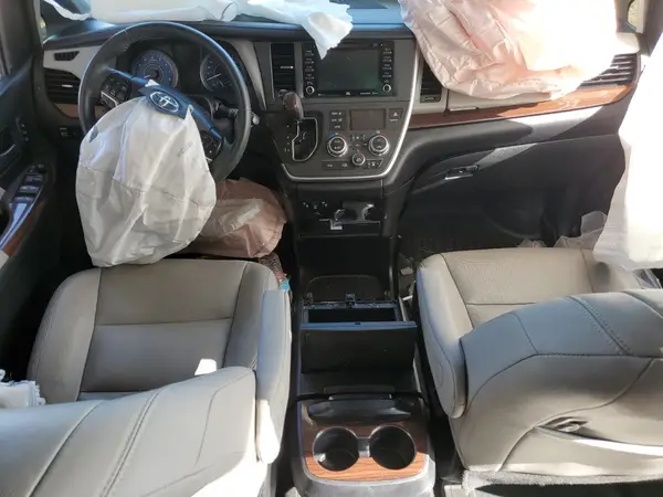 5TDYZ3DC9LS036379 2020 TOYOTA SIENNA - Image 8