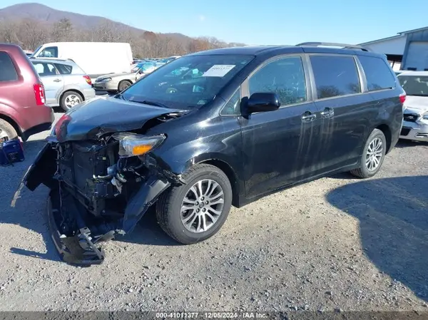 5TDYZ3DC9LS056907 2020 TOYOTA SIENNA - Image 2