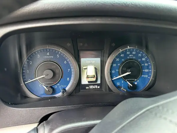 5TDYZ3DCXHS766454 2017 TOYOTA SIENNA - Image 8