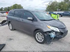 5TDYZ3DCXHS776952 2017 TOYOTA SIENNA