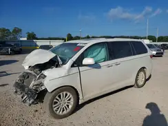 5TDYZ3DCXHS798904 2017 TOYOTA SIENNA