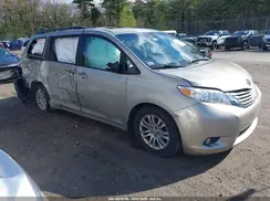 5TDYZ3DCXHS809741 2017 TOYOTA SIENNA