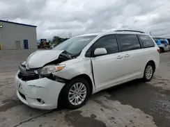 5TDYZ3DCXHS811117 2017 TOYOTA SIENNA