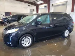 5TDYZ3DCXHS815412 2017 TOYOTA SIENNA