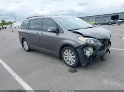 5TDYZ3DCXHS825647 2017 TOYOTA SIENNA