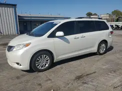 5TDYZ3DCXHS826362 2017 TOYOTA SIENNA