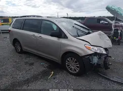 5TDYZ3DCXHS837085 2017 TOYOTA SIENNA