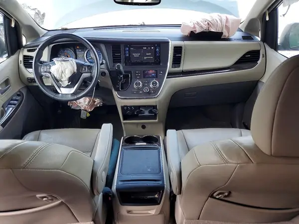 5TDYZ3DCXHS871186 2017 TOYOTA SIENNA - Image 8