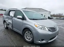 5TDYZ3DCXHS888196 2017 TOYOTA SIENNA