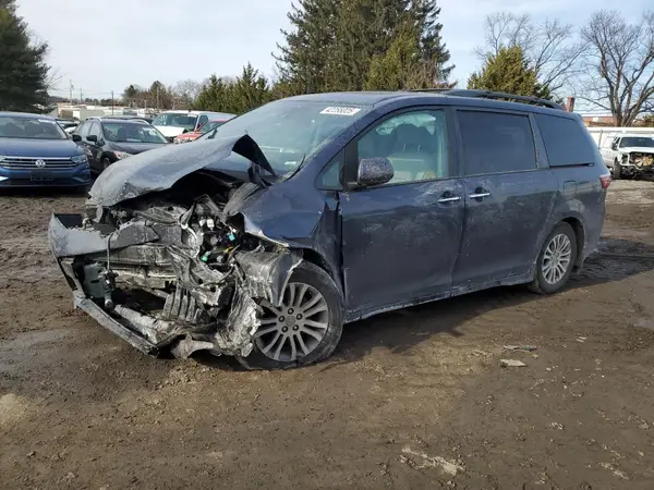 5TDYZ3DCXJS921302 2018 TOYOTA SIENNA - Image 1