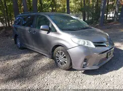 5TDYZ3DCXJS960830 2018 TOYOTA SIENNA