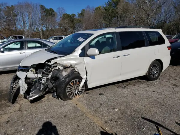 5TDYZ3DCXKS002062 2019 TOYOTA SIENNA - Image 1