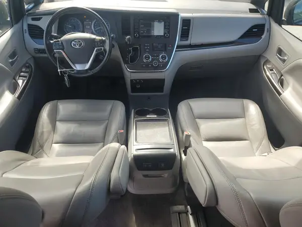 5TDYZ3DCXKS981288 2019 TOYOTA SIENNA - Image 8