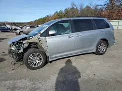 5TDYZ3DCXKS982893 2019 TOYOTA SIENNA