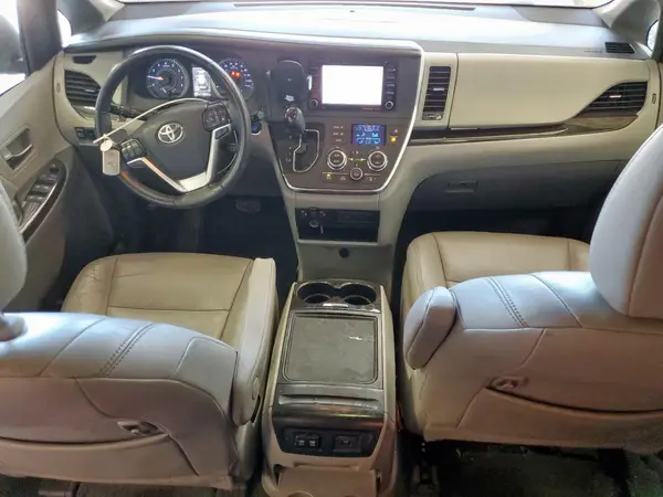 5TDYZ3DCXKS984014 2019 TOYOTA SIENNA - Image 8