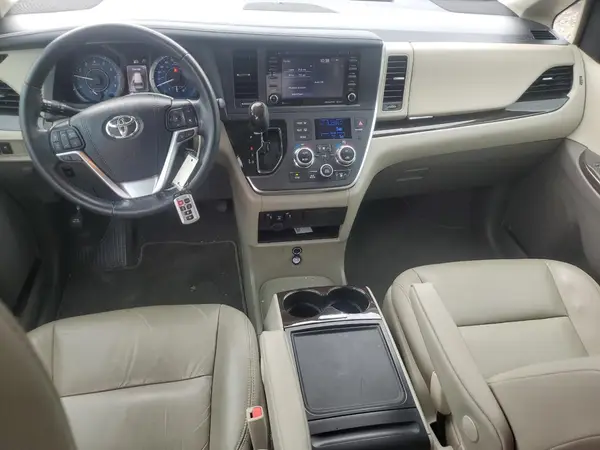 5TDYZ3DCXKS985213 2019 TOYOTA SIENNA - Image 8