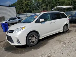 5TDYZ3DCXKS985258 2019 TOYOTA SIENNA