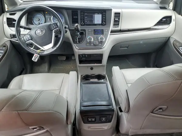 5TDYZ3DCXKS993182 2019 TOYOTA SIENNA - Image 8