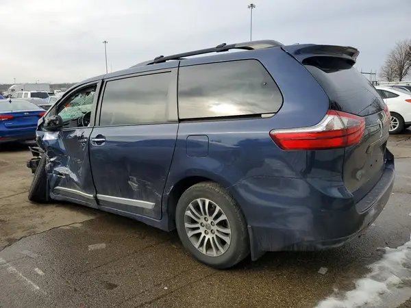 5TDYZ3DCXLS039016 2020 TOYOTA SIENNA - Image 2