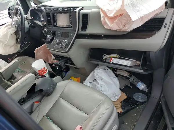 5TDYZ3DCXLS039016 2020 TOYOTA SIENNA - Image 8
