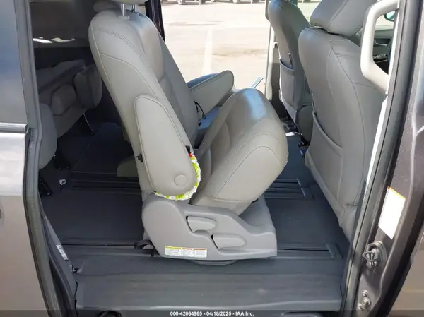 5TDYZ3DCXLS078530 2020 TOYOTA SIENNA - Image 8