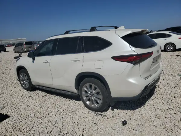 5TDYZRAH0LS013169 2020 TOYOTA HIGHLANDER - Image 2