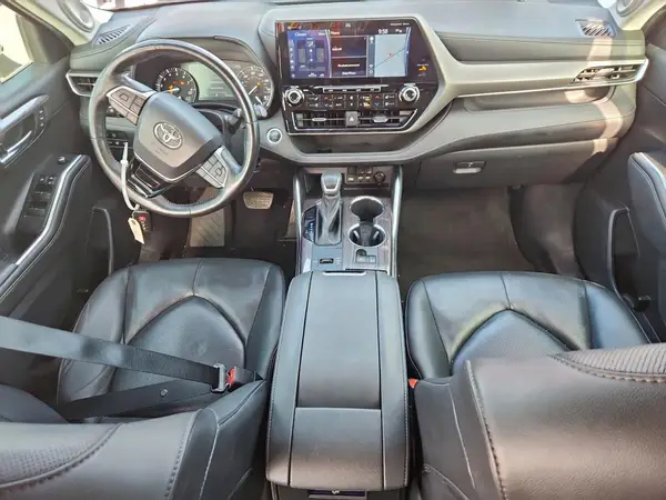 5TDYZRAH0MS038025 2021 TOYOTA HIGHLANDER - Image 8