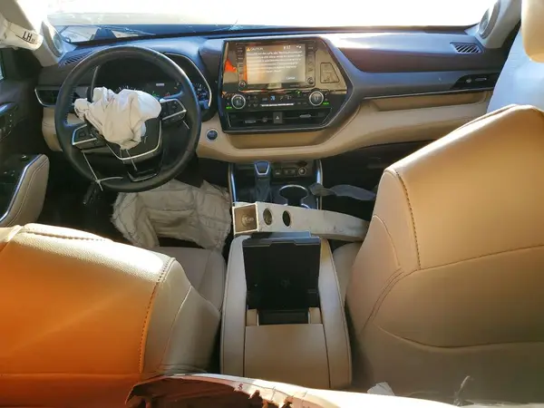 5TDYZRAH0MS056718 2021 TOYOTA HIGHLANDER - Image 8