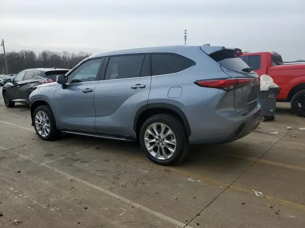 5TDYZRAH0MS065645 2021 TOYOTA HIGHLANDER - Image 2