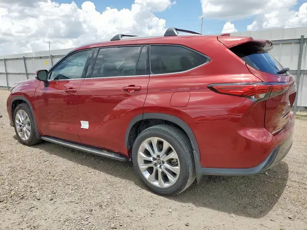 5TDYZRAH0MS523250 2021 TOYOTA HIGHLANDER - Image 2