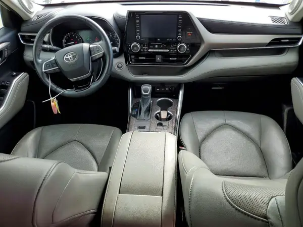 5TDYZRAH0MS526147 2021 TOYOTA HIGHLANDER - Image 8