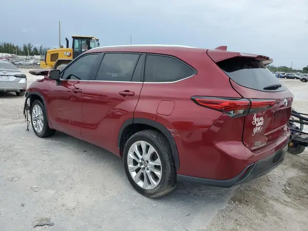 5TDYZRAH1MS067789 2021 TOYOTA HIGHLANDER - Image 2