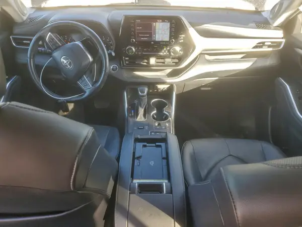 5TDYZRAH2MS058485 2021 TOYOTA HIGHLANDER - Image 8
