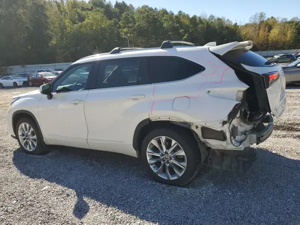 5TDYZRAH2MS065789 2021 TOYOTA HIGHLANDER - Image 2