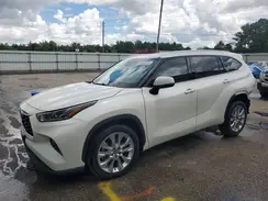 5TDYZRAH2MS527686 2021 TOYOTA HIGHLANDER