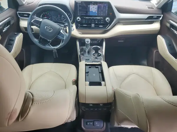 5TDYZRAH2MS527686 2021 TOYOTA HIGHLANDER - Image 8