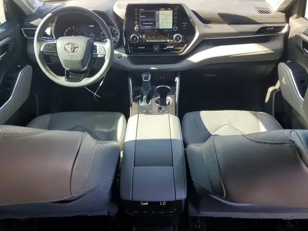 5TDYZRAH2MS534590 2021 TOYOTA HIGHLANDER - Image 8