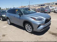 5TDYZRAH2NS129895 2022 TOYOTA HIGHLANDER