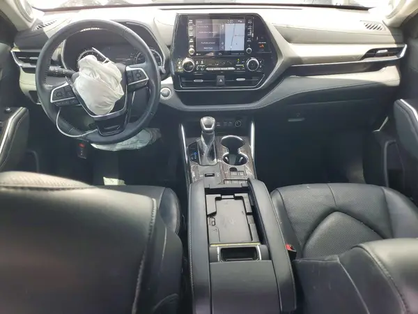 5TDYZRAH2NS542173 2022 TOYOTA HIGHLANDER - Image 8