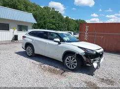 5TDYZRAH3NS539444 2022 TOYOTA HIGHLANDER