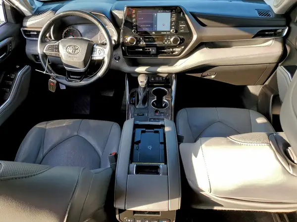 5TDYZRAH3NS550279 2022 TOYOTA HIGHLANDER - Image 8