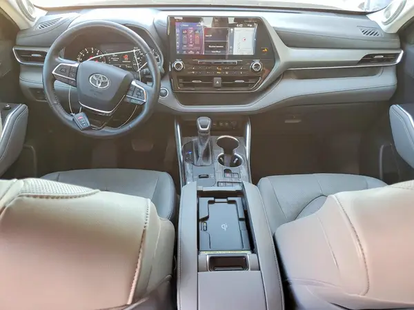 5TDYZRAH4LS013367 2020 TOYOTA HIGHLANDER - Image 8