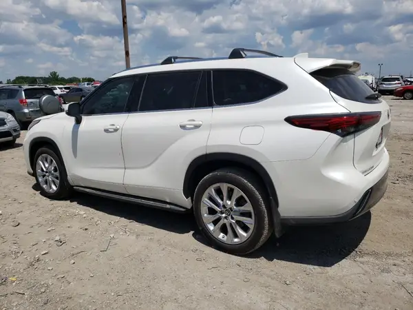 5TDYZRAH4LS027821 2020 TOYOTA HIGHLANDER - Image 2