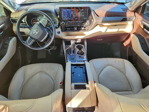 5TDYZRAH4MS054549 2021 TOYOTA HIGHLANDER - Image 8