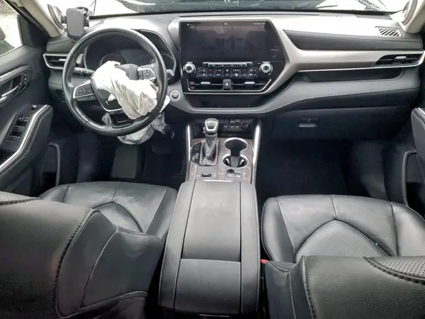 5TDYZRAH5LS017119 2020 TOYOTA HIGHLANDER - Image 8