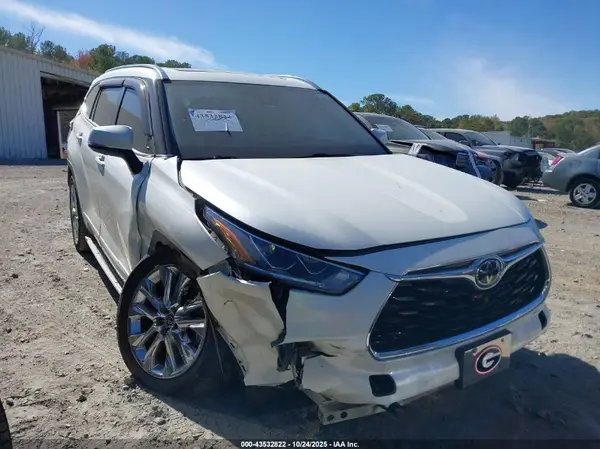5TDYZRAH5LS023809 2020 TOYOTA HIGHLANDER - Image 1