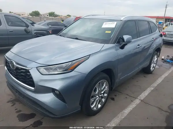 5TDYZRAH5MS033208 2021 TOYOTA HIGHLANDER - Image 2